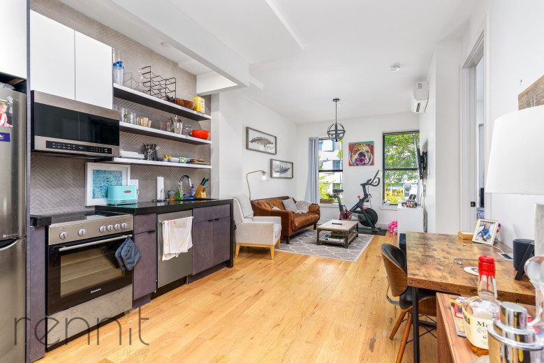 800 Knickerbocker Ave, Apt 2F Image 7
