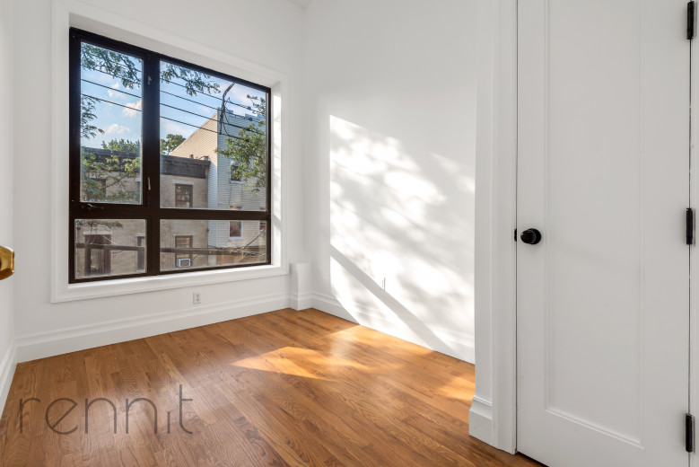 1622 Summerfield St, Apt 2L Image 11