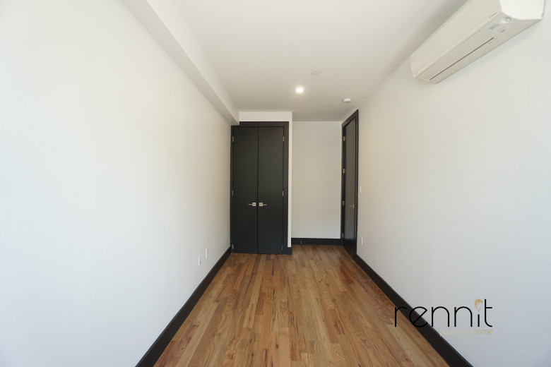 74 George St, Apt 1A Image 6