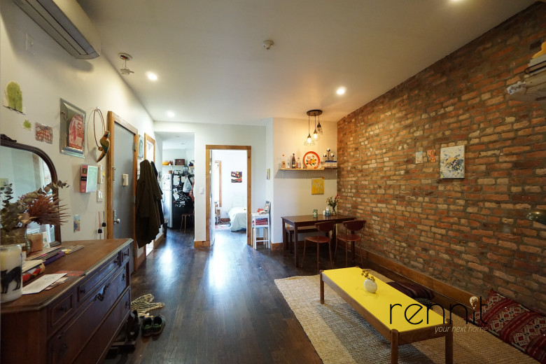758 Willoughby Ave, Apt 4 Image 14