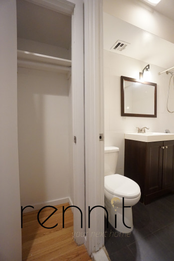 177 Pulaski St, Apt 1 Image 8