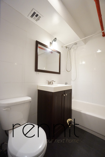 177 Pulaski St, Apt 1 Image 9