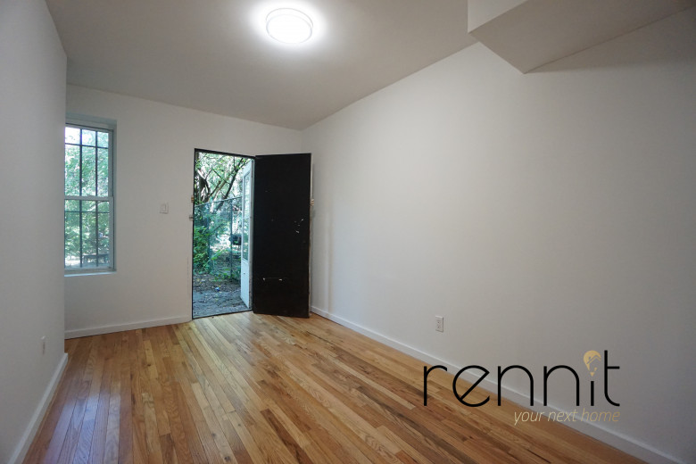 177 Pulaski St, Apt 1 Image 12