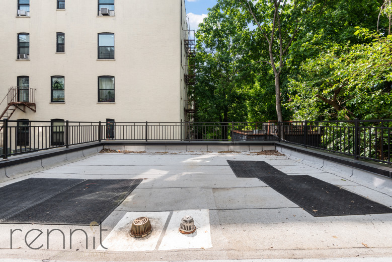 776 Franklin Ave, Apt 2B Image 10