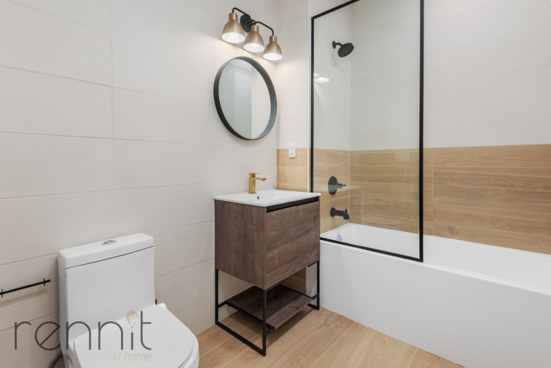 776 Franklin Ave, Apt 2B Image 6
