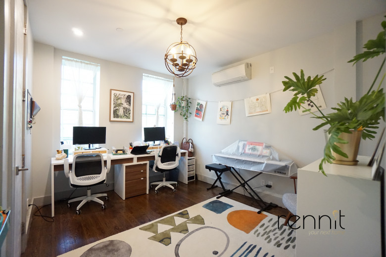 144 Ralph Ave, Apt 3F Image 9