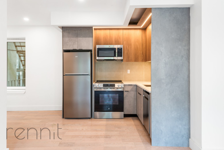 283 South 5th St, Apt 2B Image 2