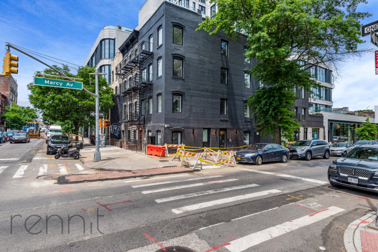 283 South 5th St, Apt 2B Image 16