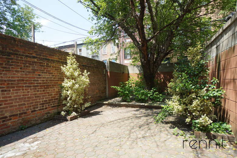 123 Hart St, Apt 1 Image 19