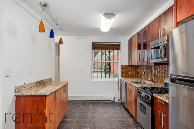 123 Hart St, Apt 1 Image 3