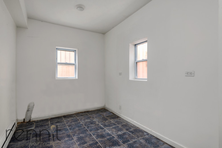 123 Hart St, Apt 1 Image 7