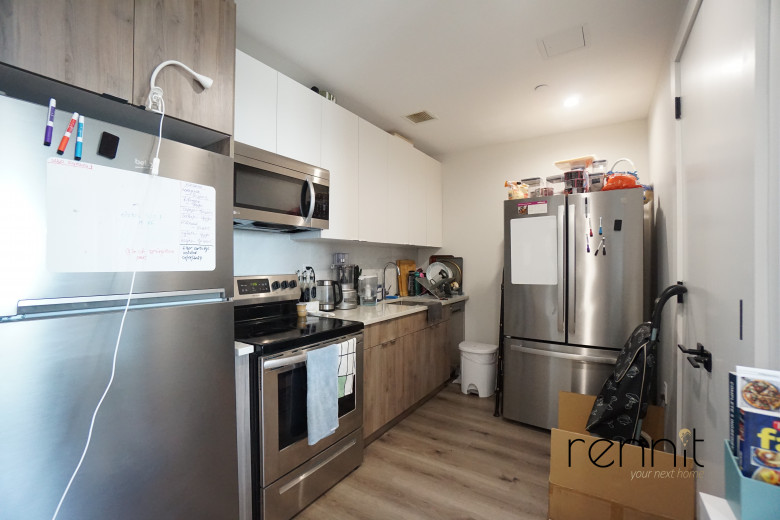 125 Kings Hwy, Apt 6H Image 3