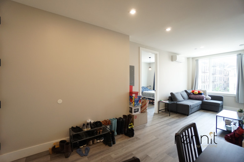 1565 New York Ave, Apt 3C Image 2
