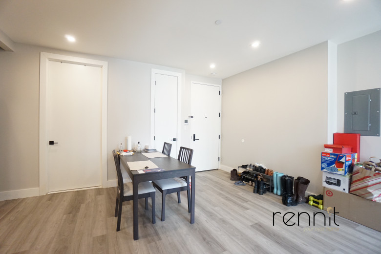 1565 New York Ave, Apt 3C Image 7