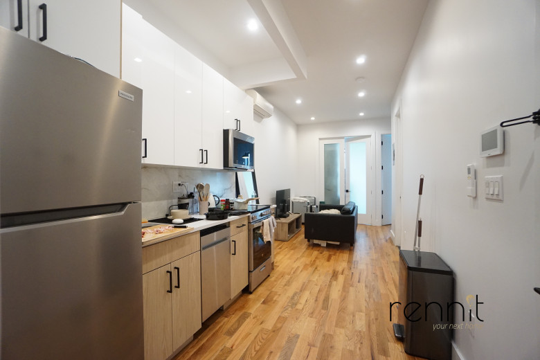 702 Evergreen Ave, Apt 3L Image 19