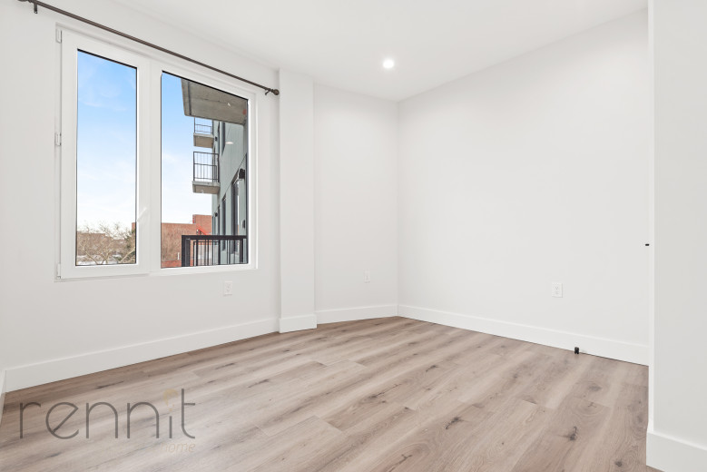 125 Kings Hwy, Apt 6D Image 3