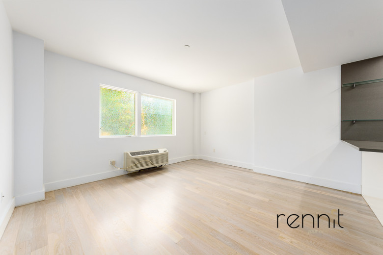 616 Willoughby Ave, Apt 2B Image 2