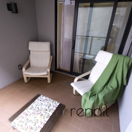 616 Willoughby Ave, Apt 2B Image 10