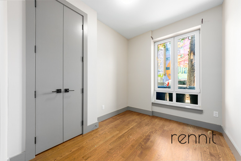 213 Troy Ave, Apt 1A Image 6