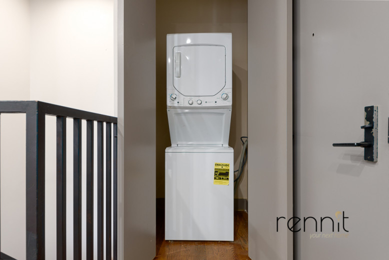 213 Troy Ave, Apt 1A Image 7