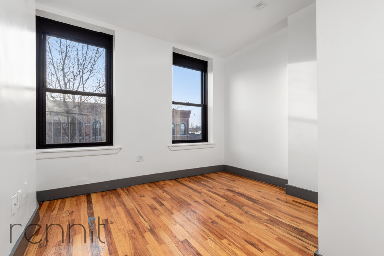145 Utica Ave, Apt 4B Image 4