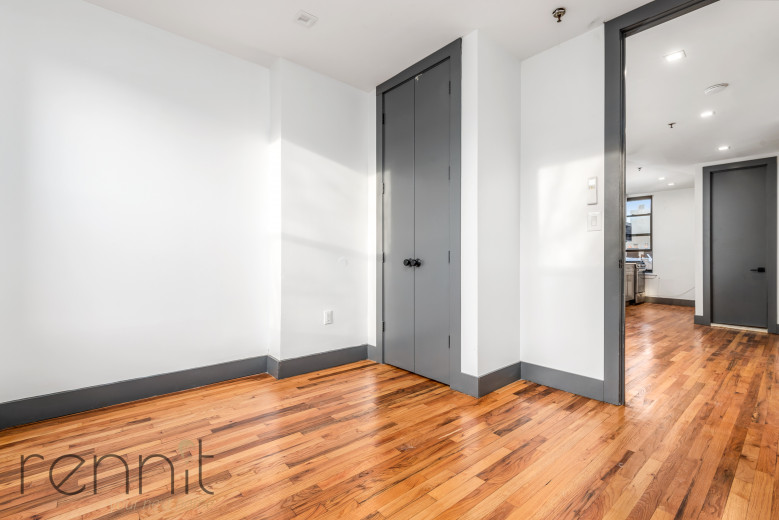 145 Utica Ave, Apt 4B Image 5