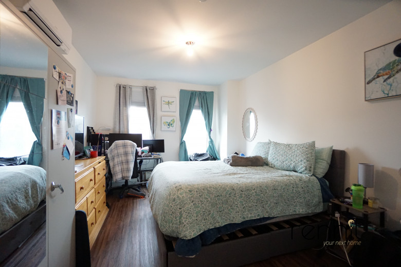 26-24 4th St, Apt 510A Image 10