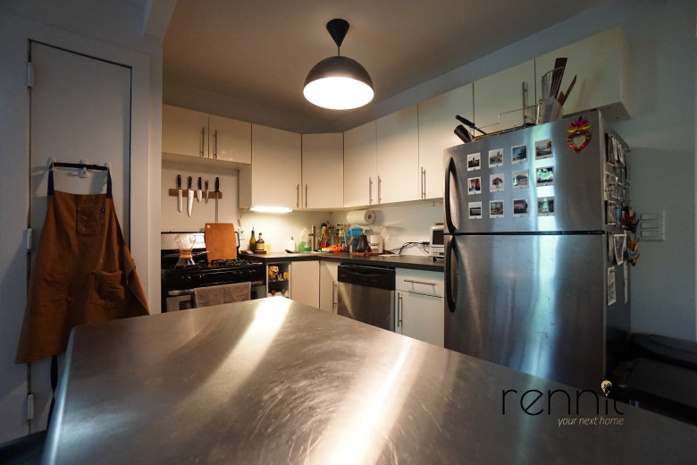 571 St Johns Pl, Apt 3R Image 12