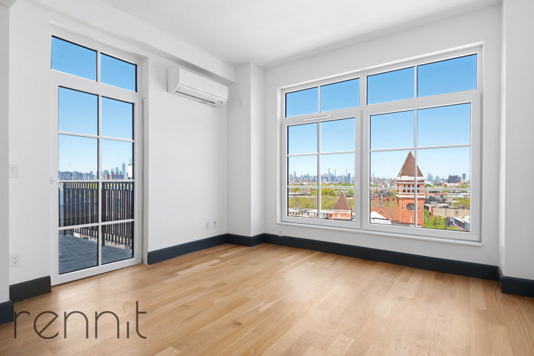 1430 Fulton St, Apt 1102 Image 2