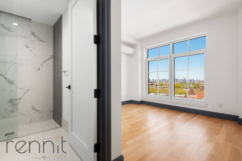 1430 Fulton St, Apt 1102 Image 9