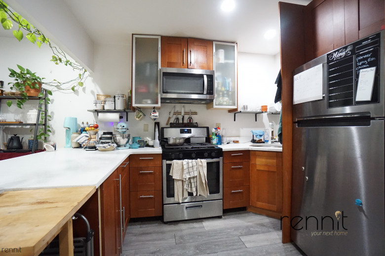 728 Lafayette Ave, Apt 1 Image 14