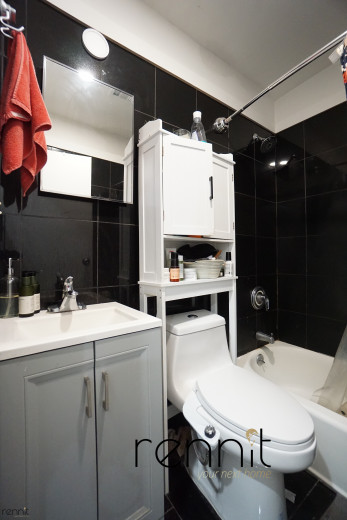 728 Lafayette Ave, Apt 1 Image 16