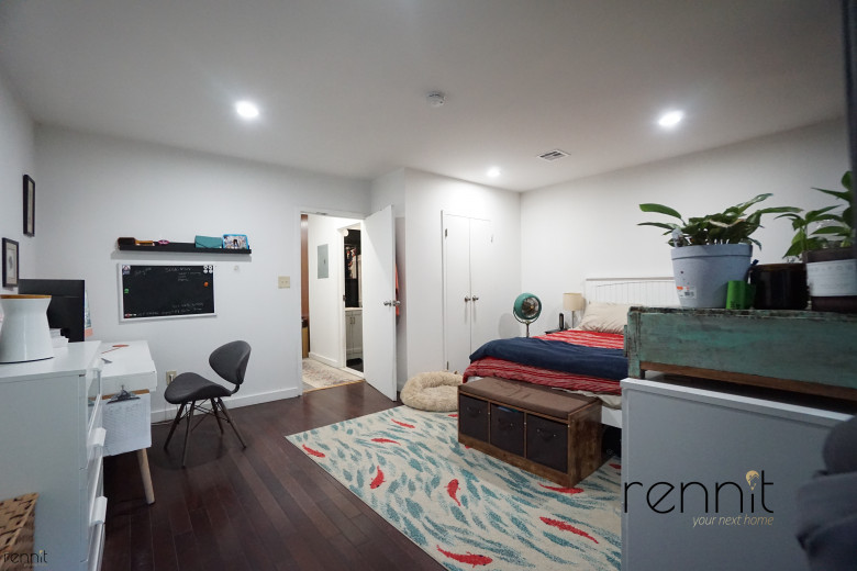 728 Lafayette Ave, Apt 1 Image 19