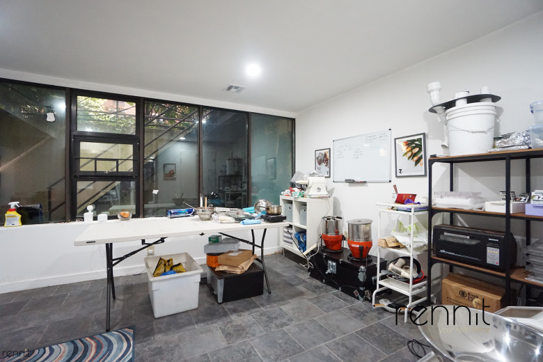728 Lafayette Ave, Apt 1 Image 23