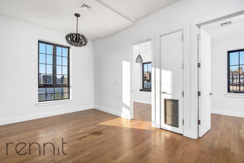 861 Broadway, Apt 3R Image 3