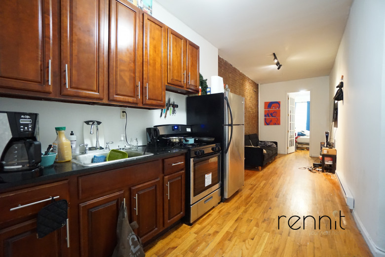 141 Thames St, Apt 1R Image 1