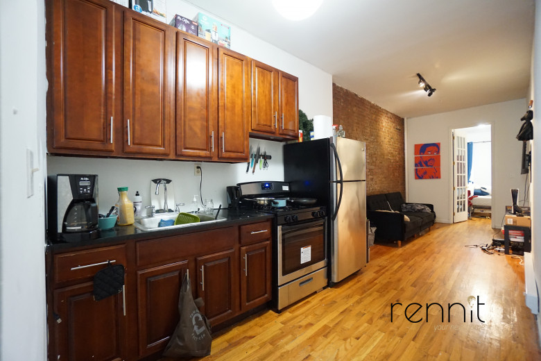 141 Thames St, Apt 1R Image 9