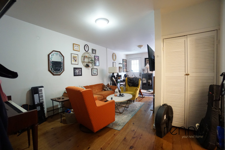 211A Lewis Ave, Apt 1 Image 2