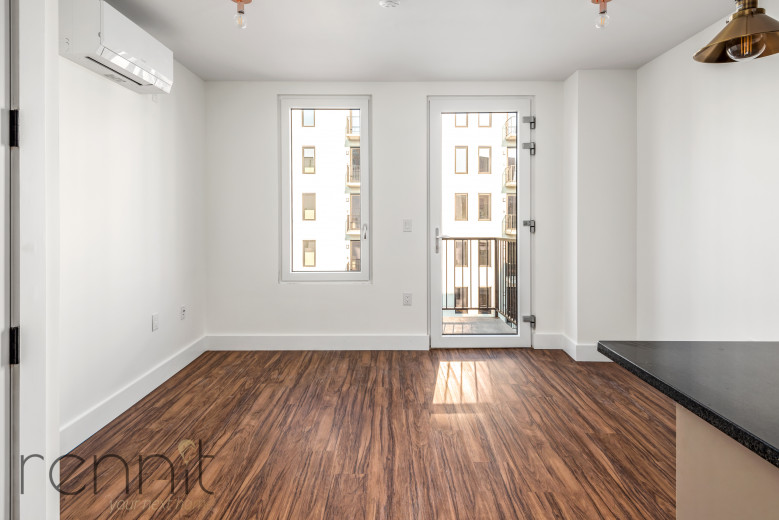 26-25 3rd St, Apt 503B Image 1