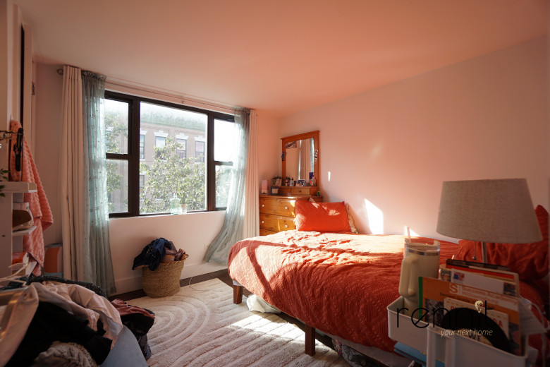 318 Troutman St, Apt 3A Image 9