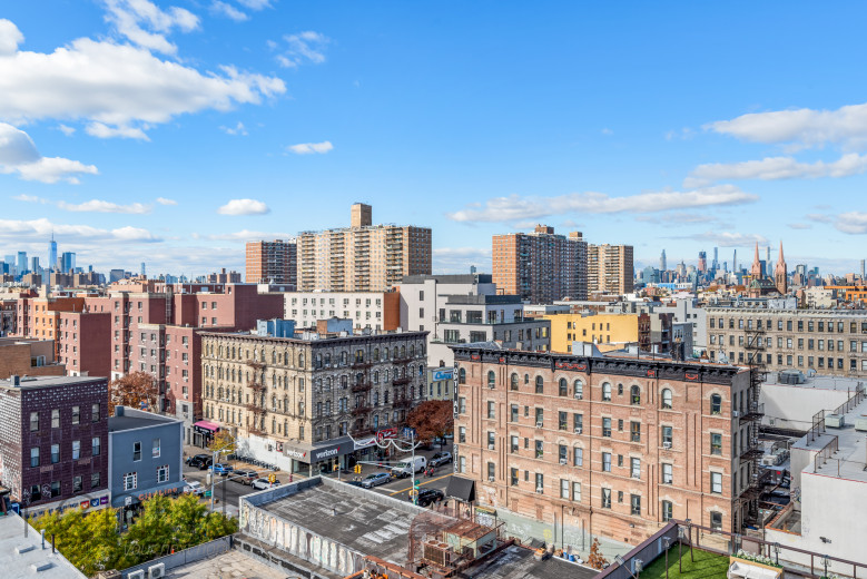 31 Debevoise St, Apt 10B Image 3