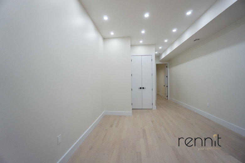 264 Himrod St, Apt 1R Image 2