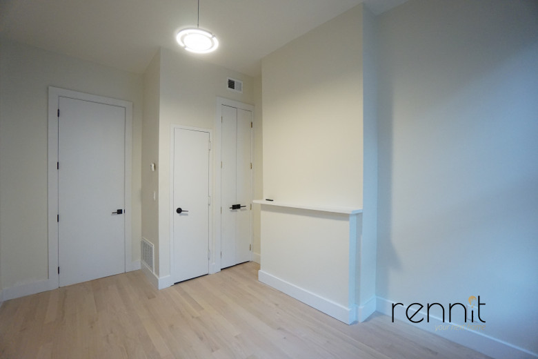 264 Himrod St, Apt 1R Image 7