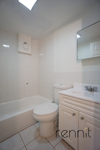 1305 Gates Ave, Apt 1 Image 24