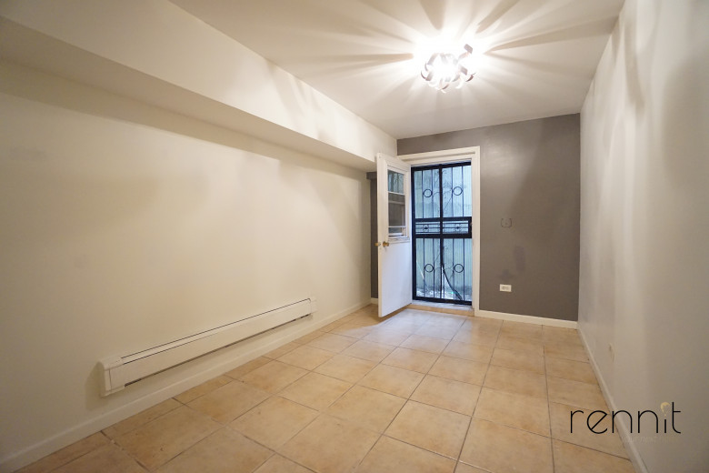 1305 Gates Ave, Apt 1 Image 25