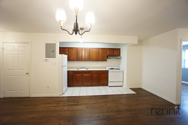 1305 Gates Ave, Apt 1 Image 4
