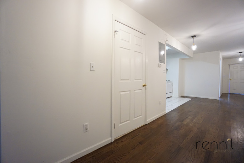 1305 Gates Ave, Apt 1 Image 7