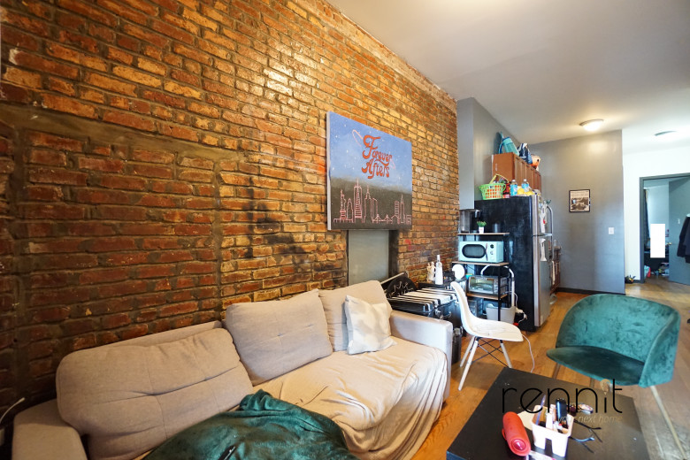 420 Melrose St, Apt 4L Image 9