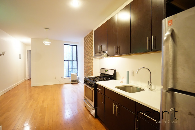 718 Knickerbocker Ave, Apt 2R Image 3