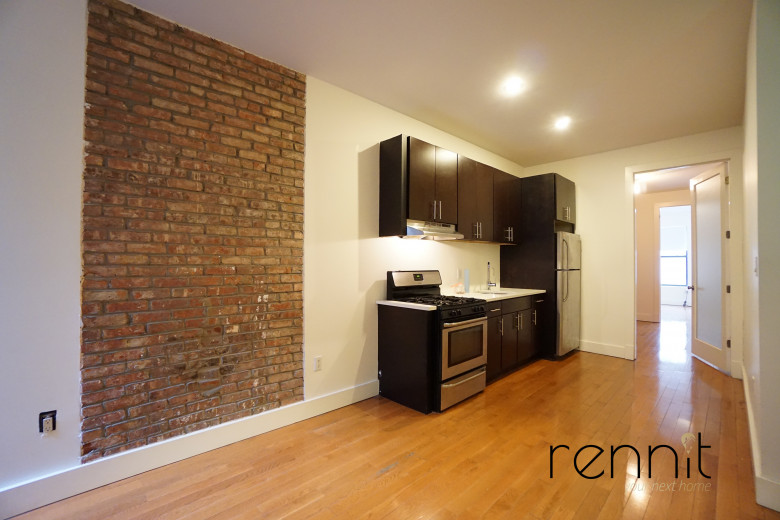 718 Knickerbocker Ave, Apt 2R Image 4